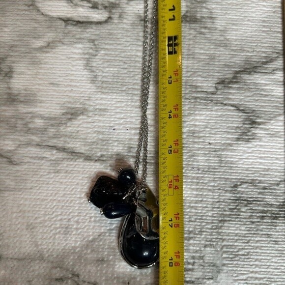 C Est.1946 Fashion Silver Tone‎ Cluster Charm Pendant Statement Necklace - Picture 9 of 10